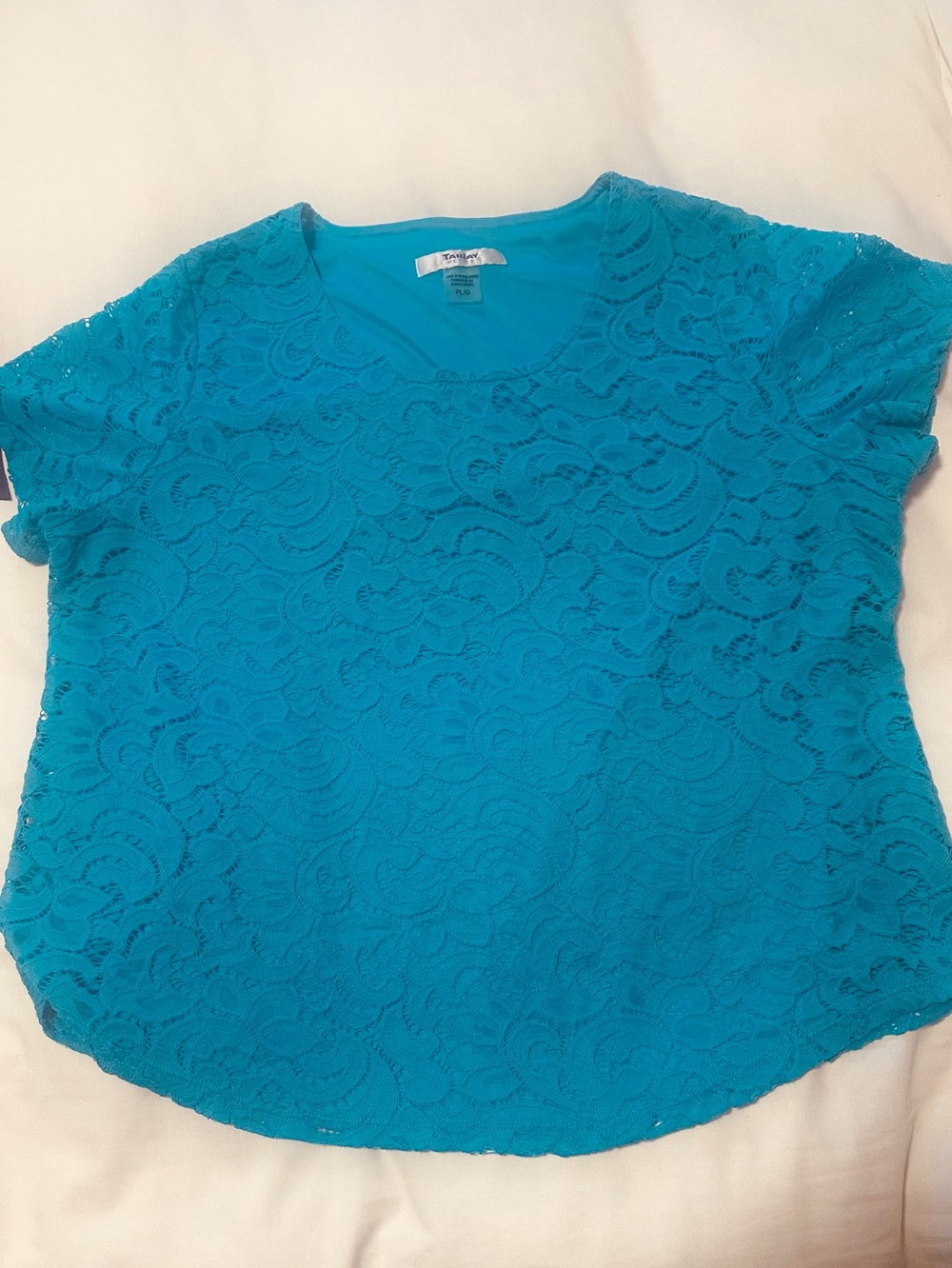 💜3/$30 Tan Jay Petite Large Turquoise Lace  Short-Sleeve Top Lined